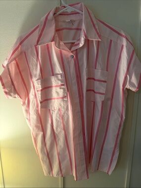 entro Pink and Dark Pink Vertical Stripe Short-Sleeve Button Shirt